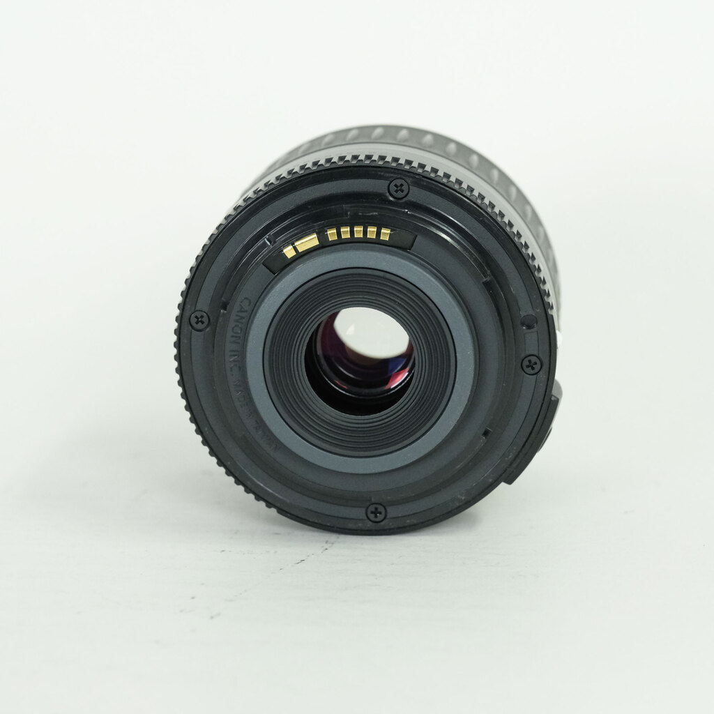 Canon EF-S 18-55mm F3.5-5.6 II USM