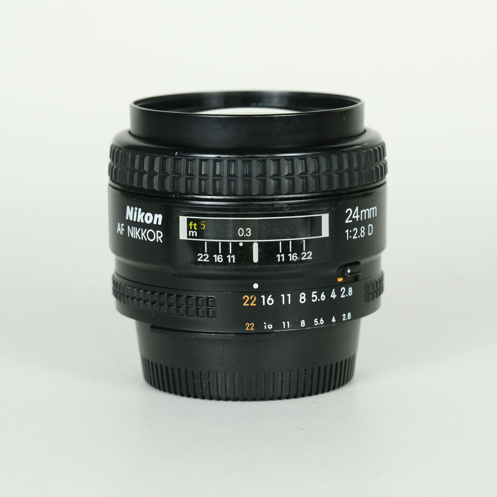 Nikon Ai AF Nikkor 24mm F2.8D