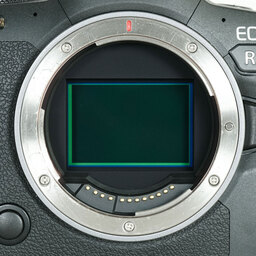 Canon EOS R6 Canon EOS R6