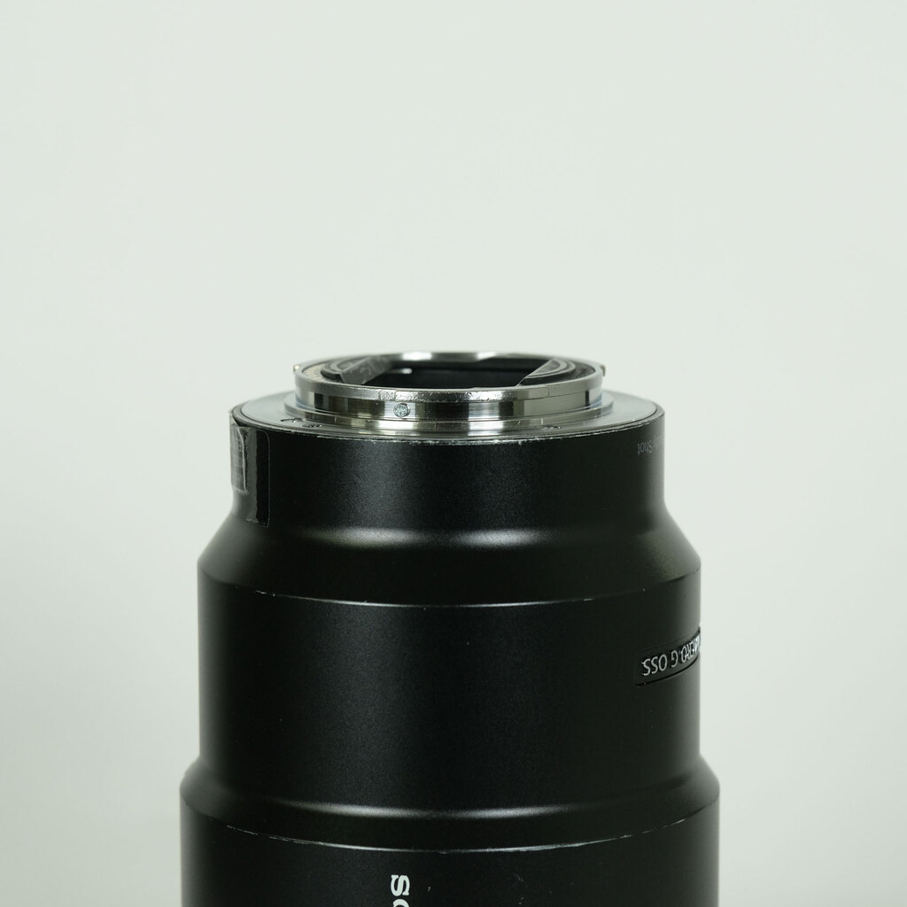 SONY FE 90mm F2.8 Macro G OSS SEL90M28G SONY FE 90mm F2.8 Macro G OSS SEL90M28G