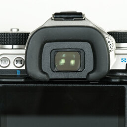 PENTAX K-1 Limited Silver〔バッテリーグリップ D-BG6 /バッテリー×2 / メタルホットシュー付属〕