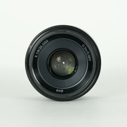 SONY E 35mm F1.8 OSS SEL35F18