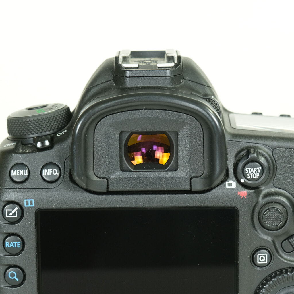 Canon EOS 5D Mark IV Canon EOS 5D Mark IV