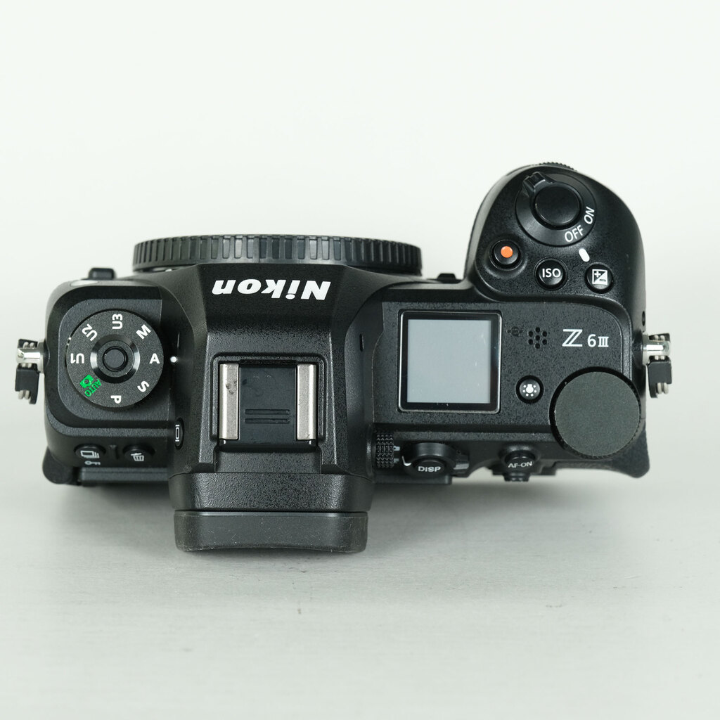 Nikon Z6IIIの出品 | ONE SCENE（ワンシーン）