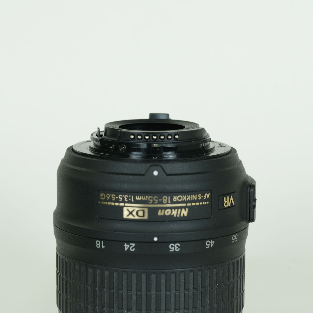 Nikon AF-S DX NIKKOR 18-55mm F3.5-5.6 G VR