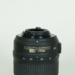 Nikon AF-S DX NIKKOR 18-55mm F3.5-5.6 G VR