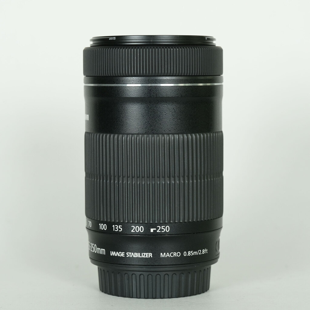 Canon EF-S55-250mm F4-5.6 IS STM Canon EF-S55-250mm F4-5.6 IS STM