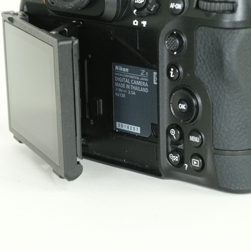 Nikon Z8