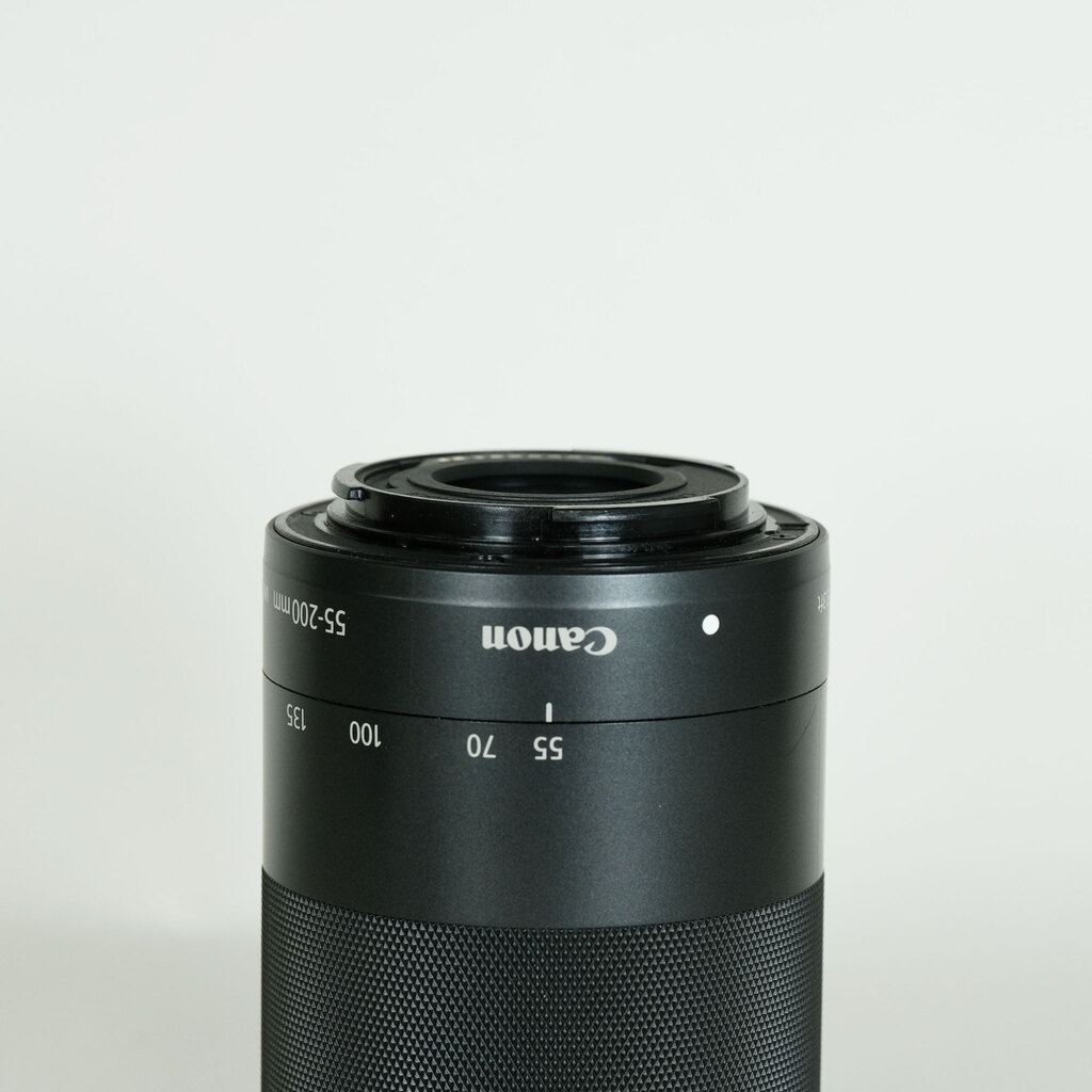 Canon EF-M55-200mm F4.5-6.3 IS STM