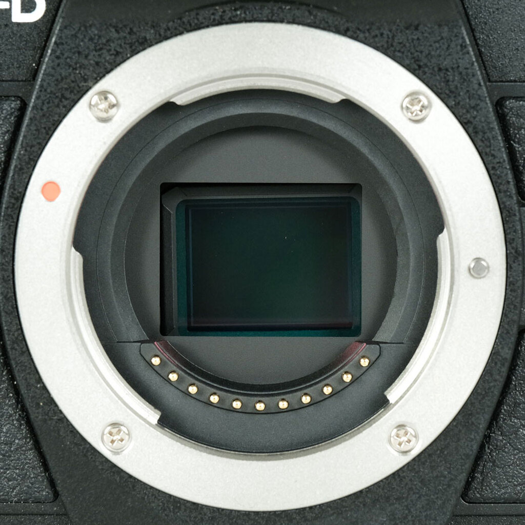 OLYMPUS OM-D E-M10 Mark III