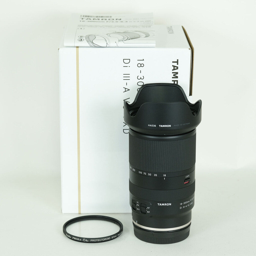TAMRON 18-300mm F/3.5-6.3 Di III-A VC VXD (Model B061) [キヤノンRF用]