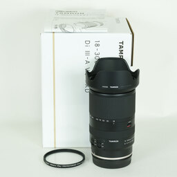 TAMRON 18-300mm F/3.5-6.3 Di III-A VC VXD (Model B061) [キヤノンRF用]