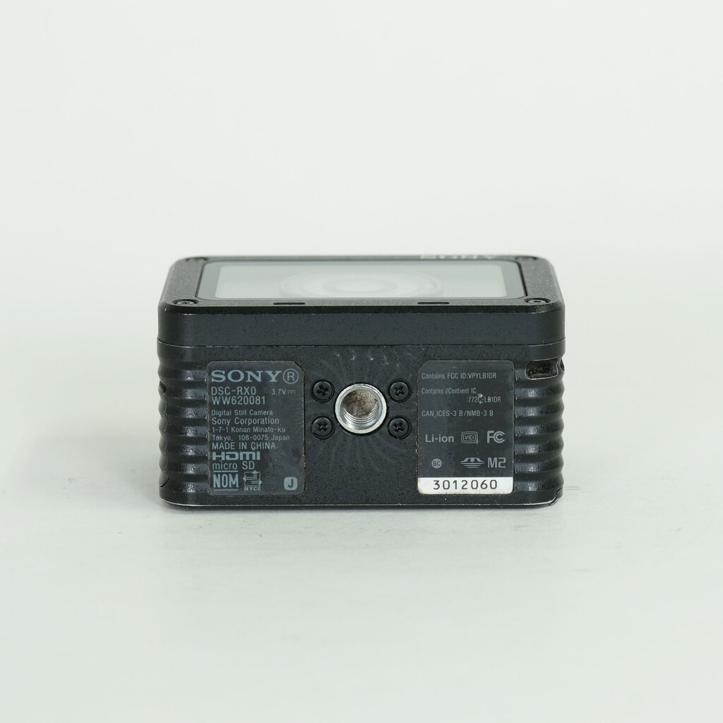 SONY Cyber-shot DSC-RX0