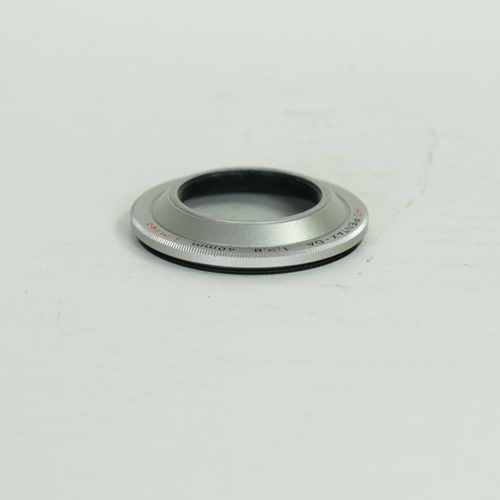 PENTAX HD DA40mm F2.8 Limited シルバー PENTAX HD DA40mm F2.8 Limited シルバー