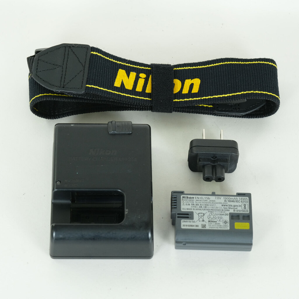 Nikon D7500 Nikon D7500