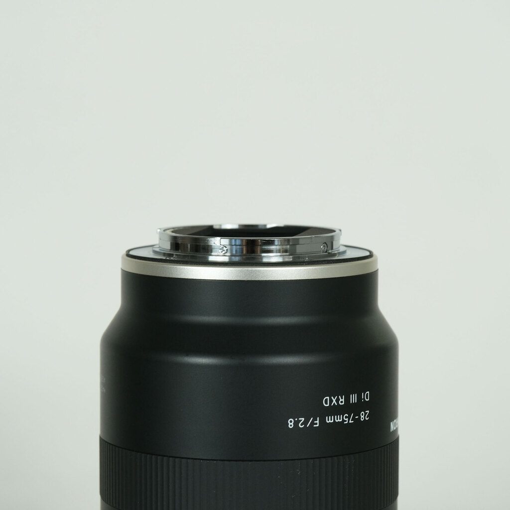 TAMRON 28-75mm F/2.8 Di III RXD (Model A036) [ソニーE用]の出品