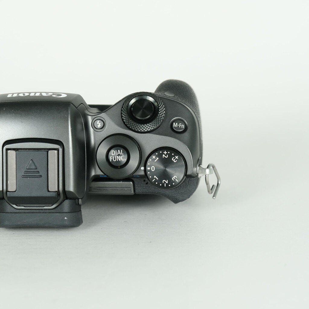 Canon EOS M5の出品 | ONE SCENE（ワンシーン）