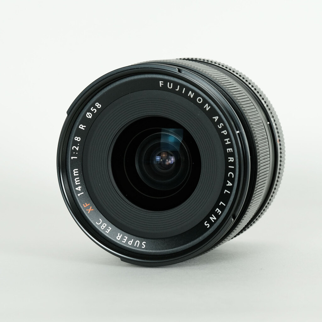 FUJIFILM XF14mmF2.8 R