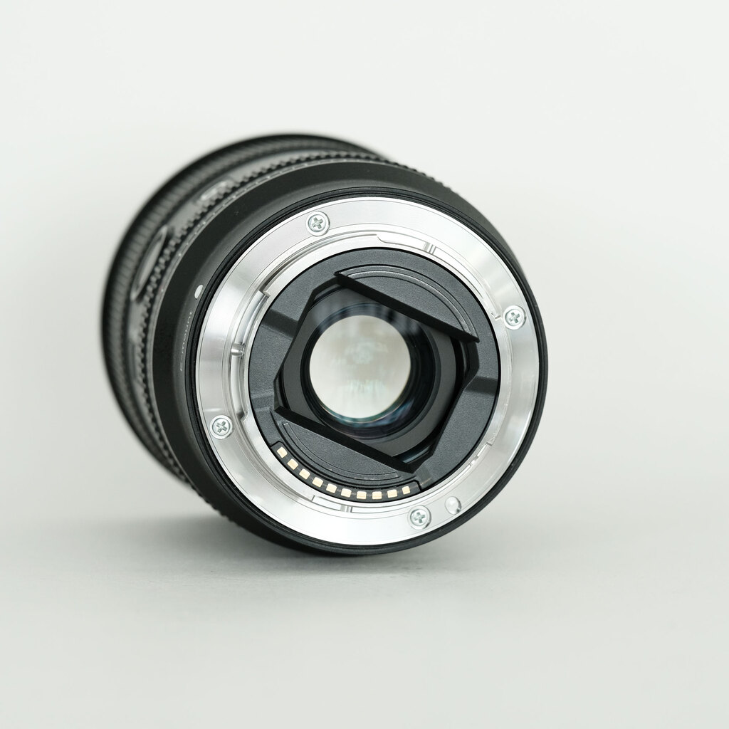 SONY FE 20mm F1.8 G SEL20F18G