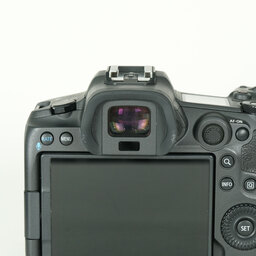 Canon EOS R5