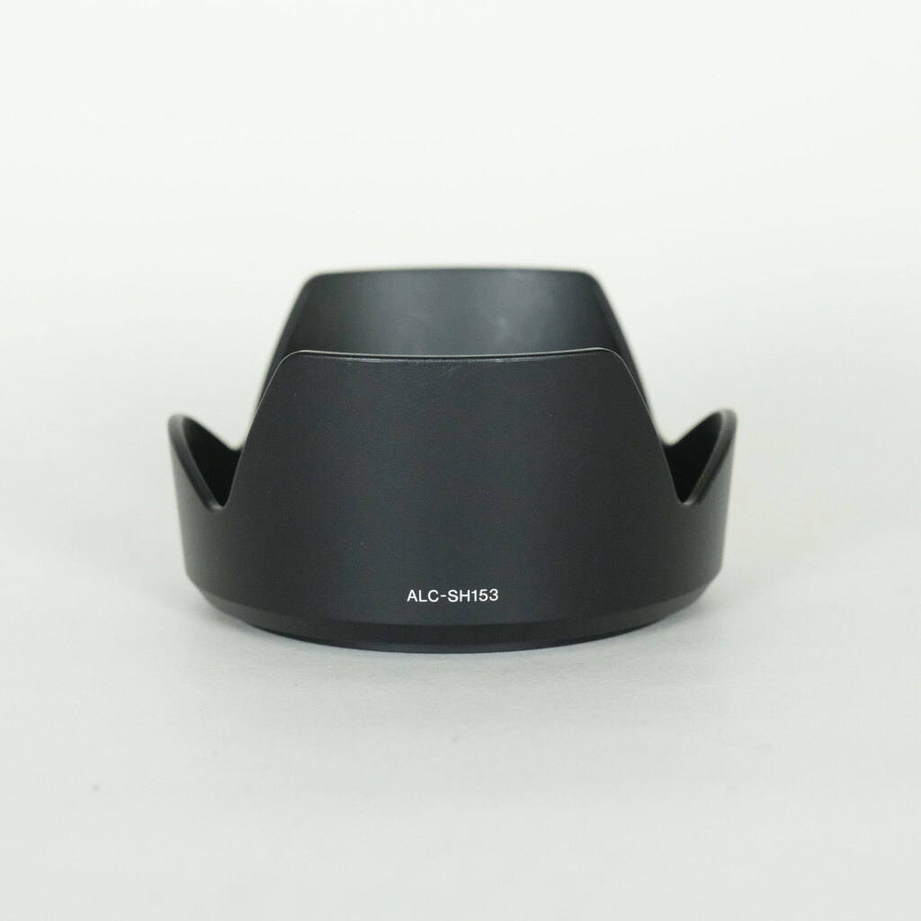 SONY E 18-135mm F3.5-5.6 OSS SEL18135