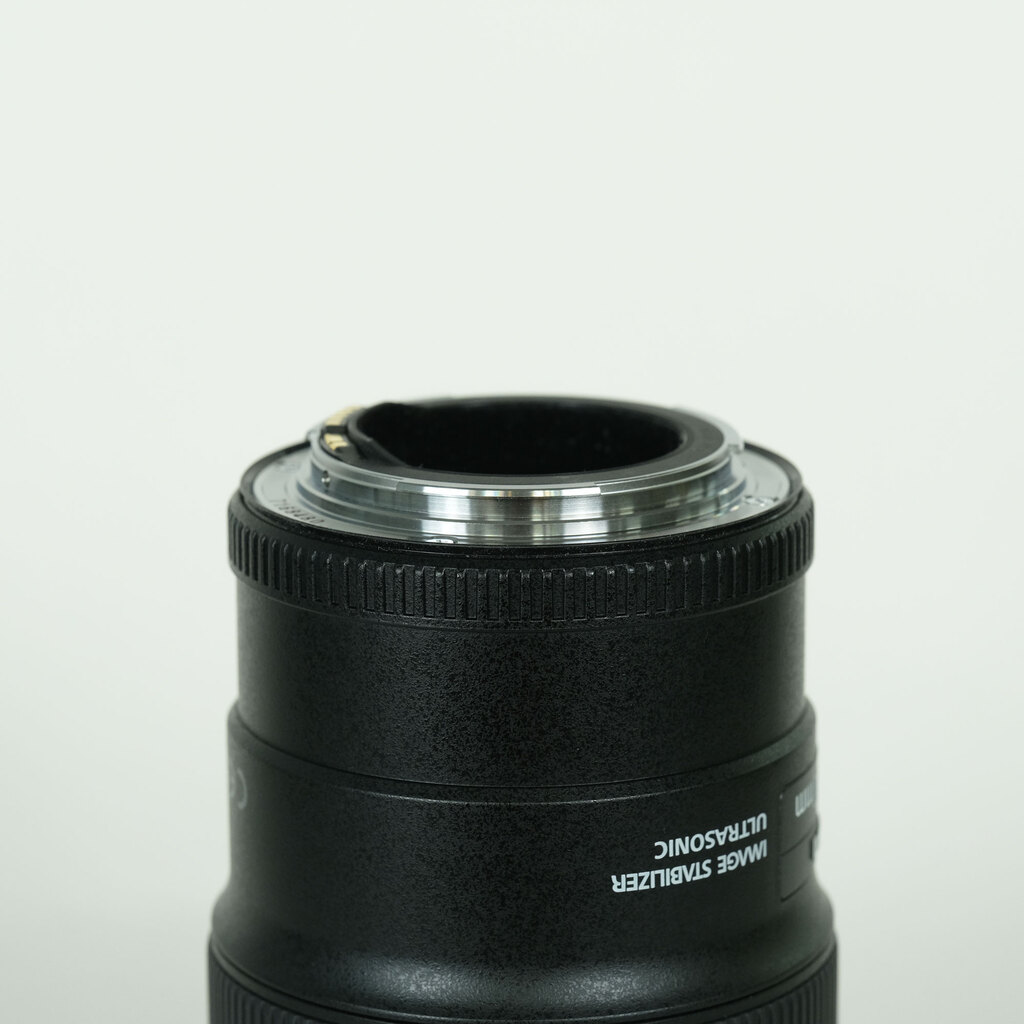 Canon EF100mm F2.8Lマクロ IS USMの出品 | ONE SCENE（ワンシーン）