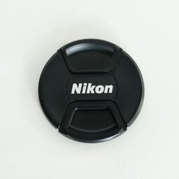 Nikon AF-S NIKKOR 200-500mm f/5.6E ED VR Nikon AF-S NIKKOR 200-500mm f/5.6E ED VR