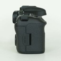 Canon EOS 7D Mark II