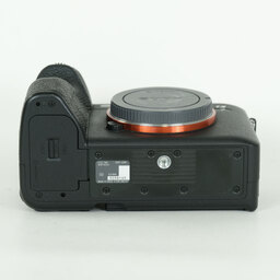 SONY α7 IV(ILCE-7M4) SONY α7 IV(ILCE-7M4)