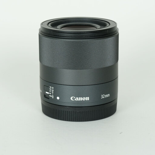 Canon EF-M32mm F1.4 STMを徹底解説。作例からレビューまで | ONE