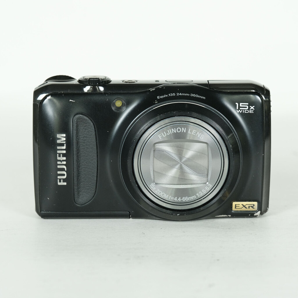 FUJIFILM FinePix F300EXR ブラックの出品 | ONE SCENE（ワンシーン）