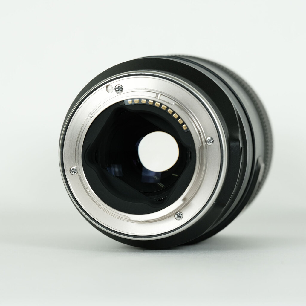 TAMRON 90mm F/2.8 Di III MACRO VXD [ソニーE用]