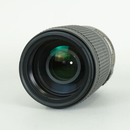 Nikon AF-S VR Zoom-Nikkor 70-300mm F4.5-5.6G IF-ED Nikon AF-S VR Zoom-Nikkor 70-300mm F4.5-5.6G IF-ED