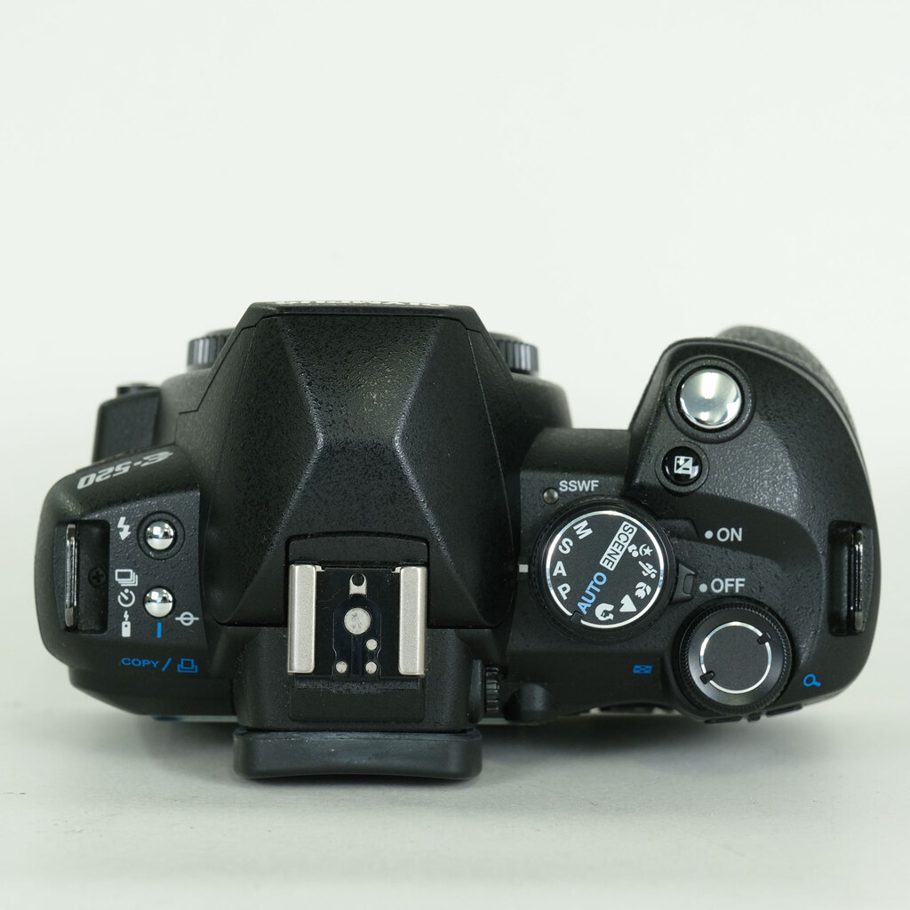 OLYMPUS E-520 ボディ