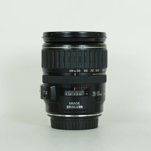 Canon EF28-135mm F3.5-5.6 IS USM