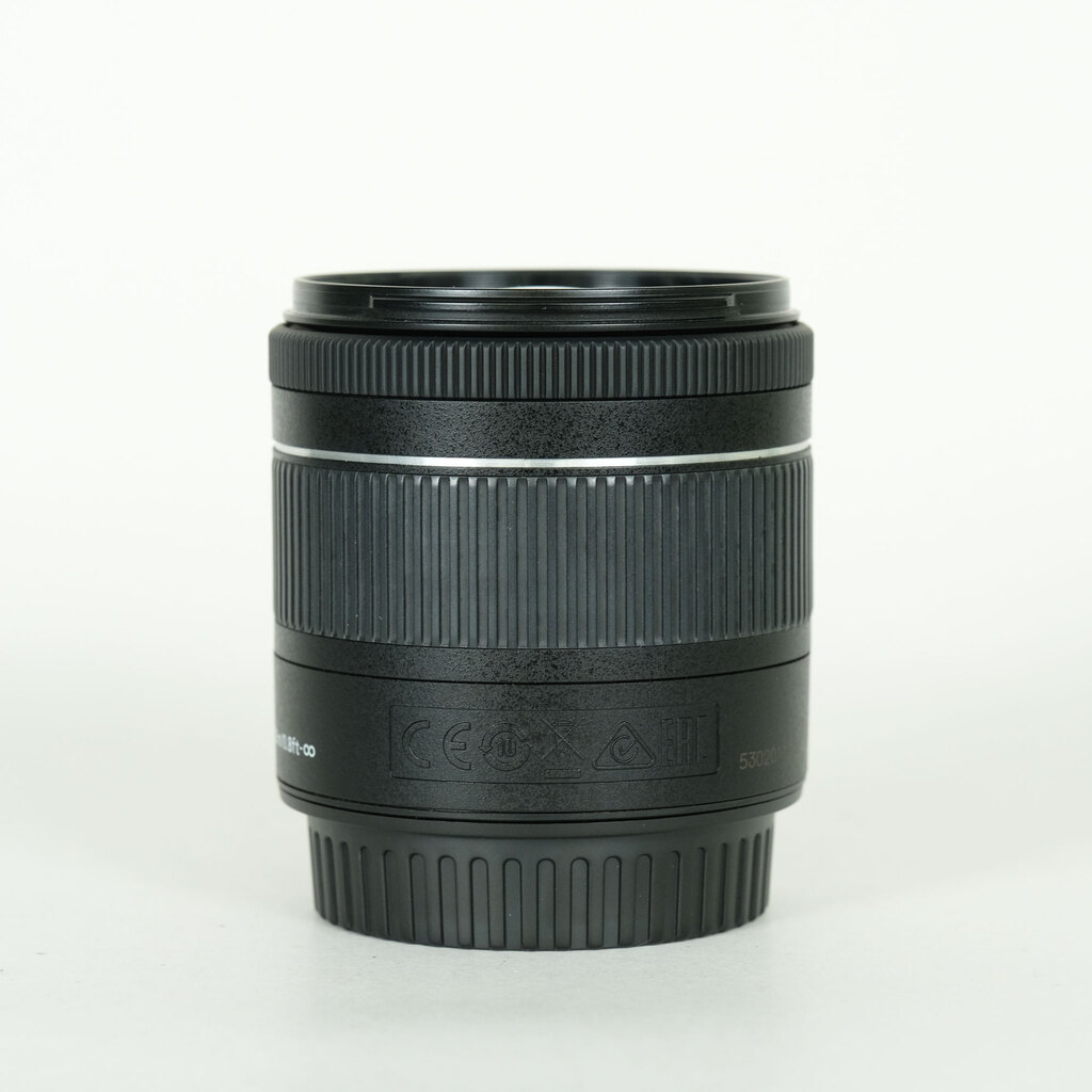 Canon EF-S18-55mm F4-5.6 IS STM