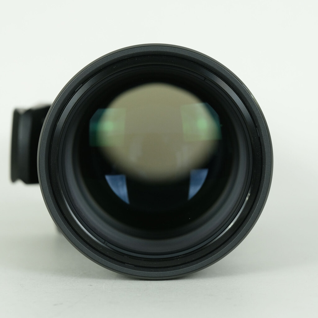 OLYMPUS M.ZUIKO DIGITAL ED 300mm F4.0 IS PRO OLYMPUS M.ZUIKO DIGITAL ED 300mm F4.0 IS PRO