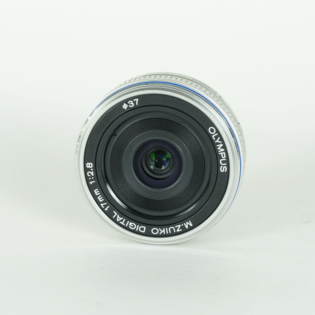 OLYMPUS M.ZUIKO DIGITAL 17mm F2.8 シルバーの出品 | ONE SCENE（ワン