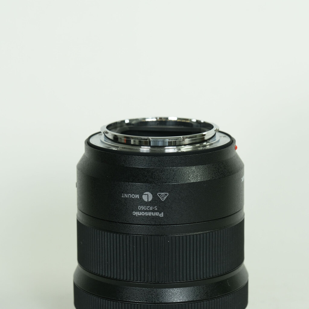 Panasonic LUMIX S 20-60mm F3.5-5.6