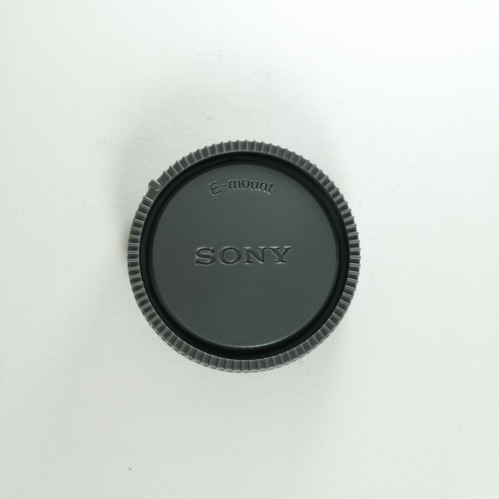 SONY E 16mm F2.8 SEL16F28 SONY E 16mm F2.8 SEL16F28