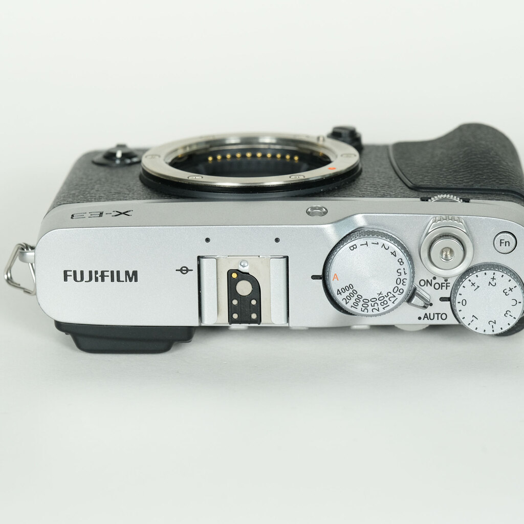 FUJIFILM X-E3 FUJIFILM X-E3