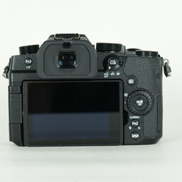 Panasonic LUMIX DC-G99 Panasonic LUMIX DC-G99