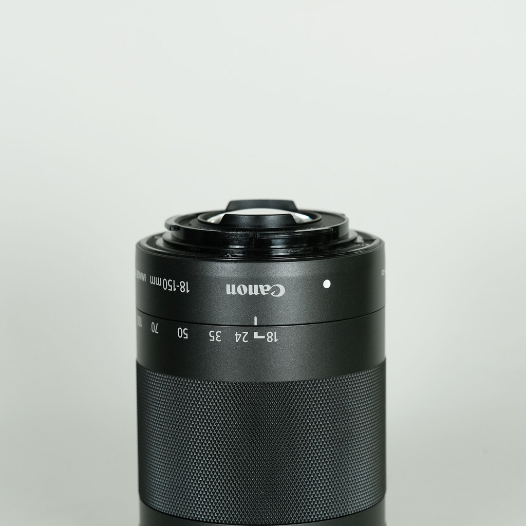 Canon EF-M18-150mm F3.5-6.3 IS STM