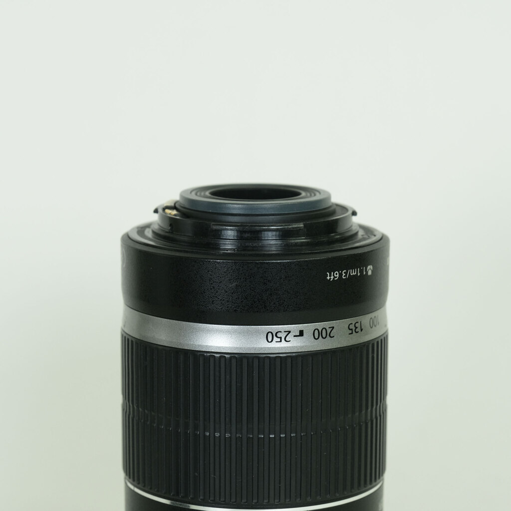 Canon EF-S55-250mm F4-5.6 IS