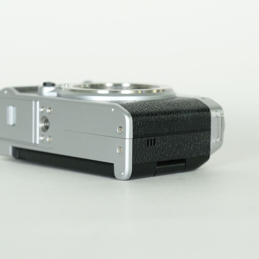 FUJIFILM X-M5 FUJIFILM X-M5