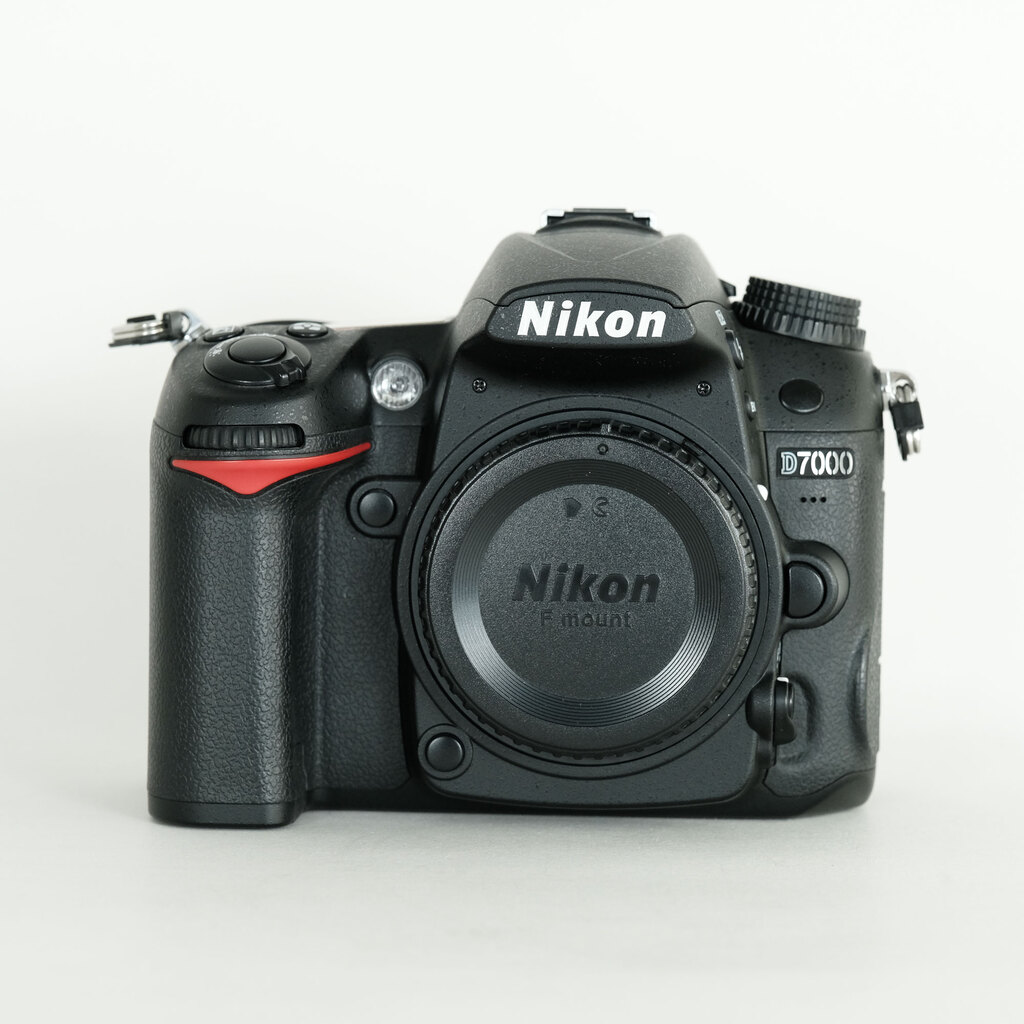Nikon D7000