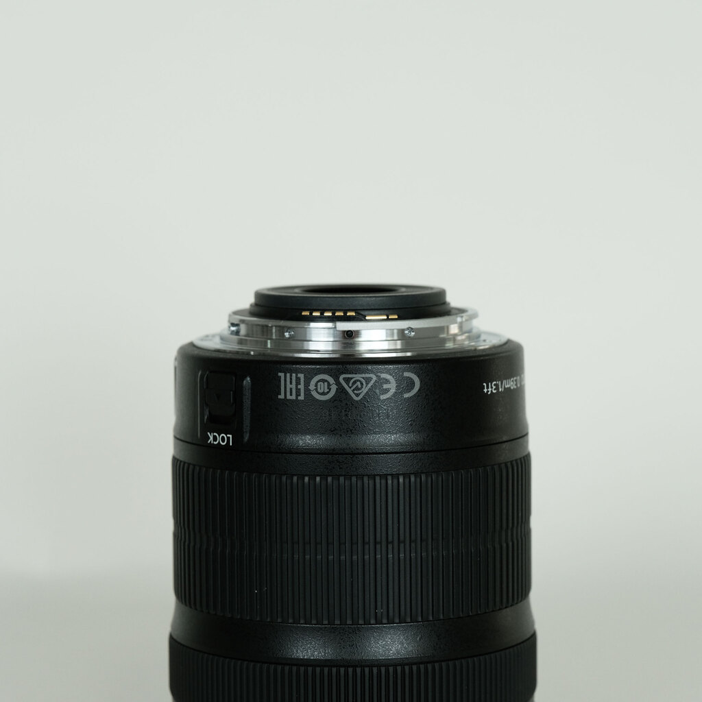 Canon EF-S18-135mm F3.5-5.6 IS STM