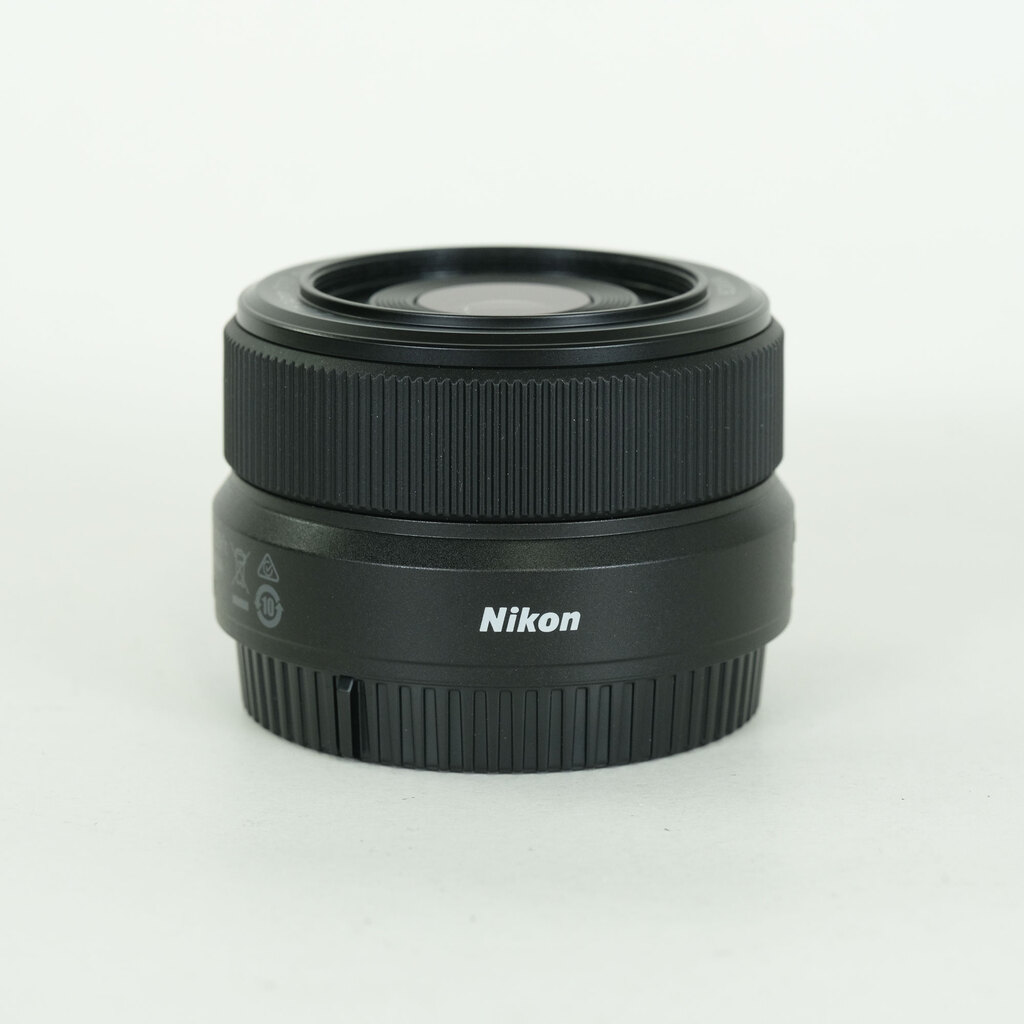 Nikon NIKKOR Z DX 24mm f/1.7 Nikon NIKKOR Z DX 24mm f/1.7