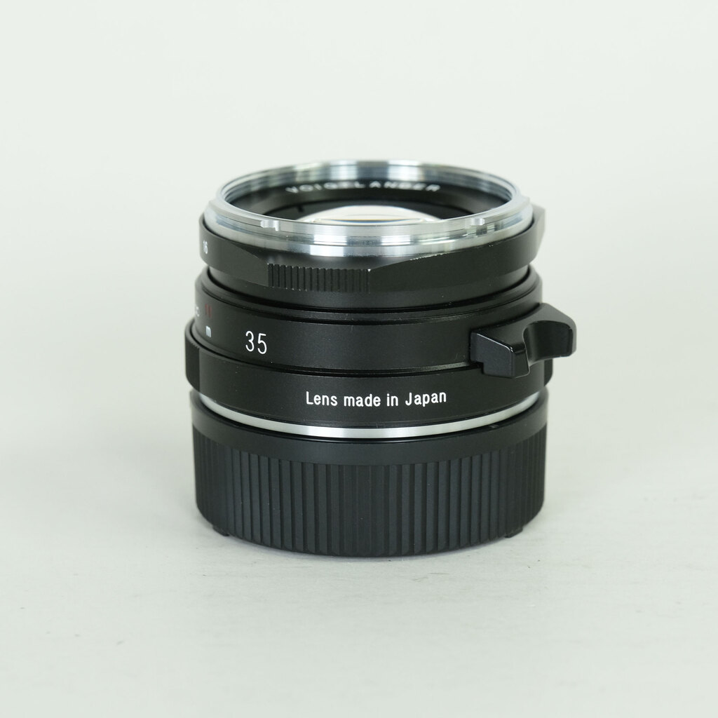 コシナ フォクトレンダー NOKTON Classic 35mm F1.4 II MC VM