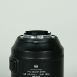 Nikon AF-S VR Micro-Nikkor 105mm f/2.8G IF-ED